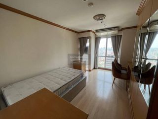For rent 3 bedrooms condo in Sathon, Bangkok
