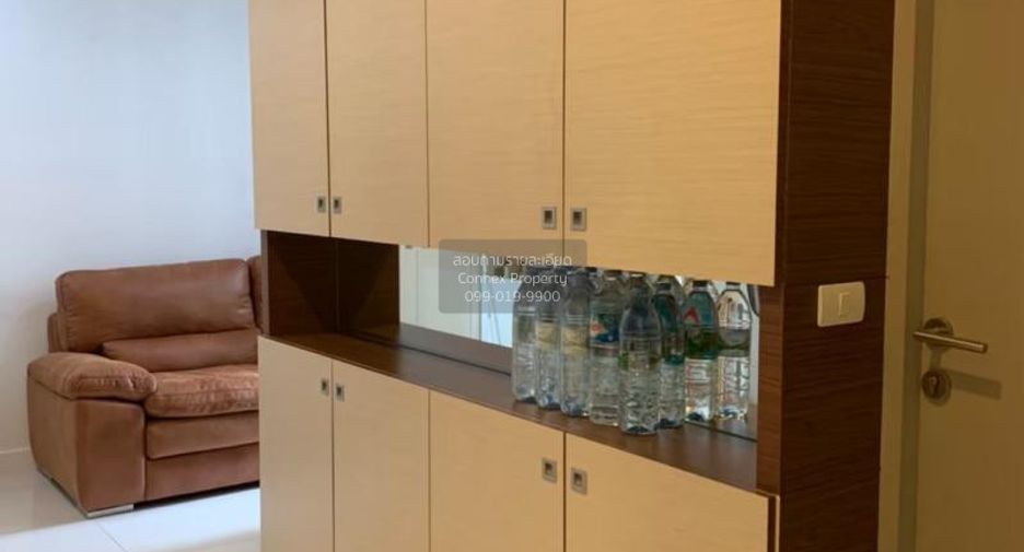 For rent 1 bed condo in Phra Khanong, Bangkok