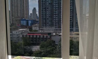 For rent 1 bed condo in Phra Khanong, Bangkok