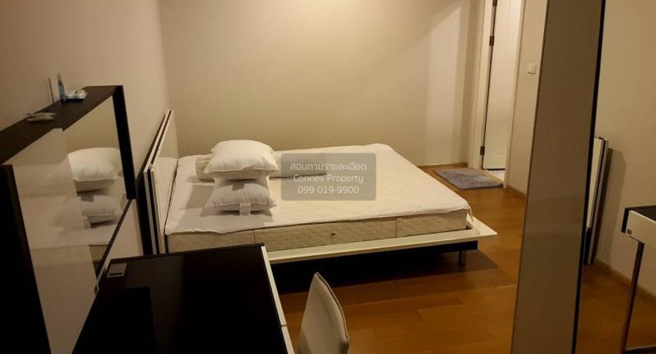 For rent 2 bedrooms condo in Khlong San, Bangkok