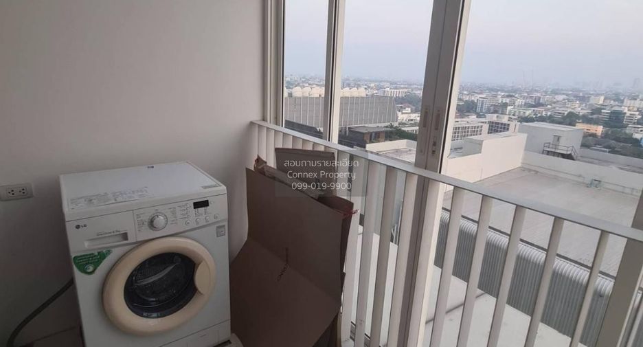 For rent 2 bedrooms condo in Phra Khanong, Bangkok