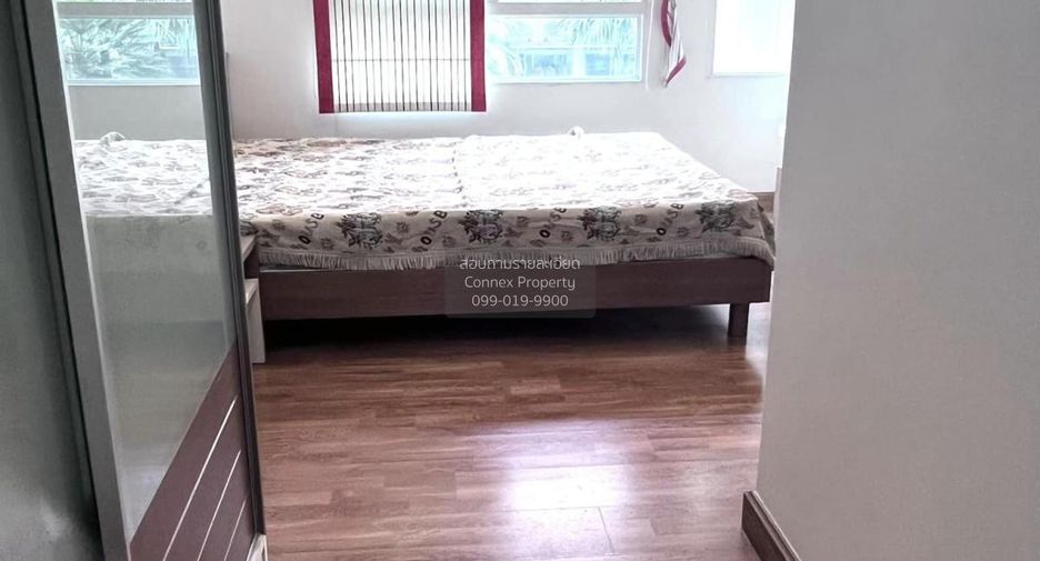 Wohnung zur Miete mit 1 Zimmer in Huai Khwang, Bangkok