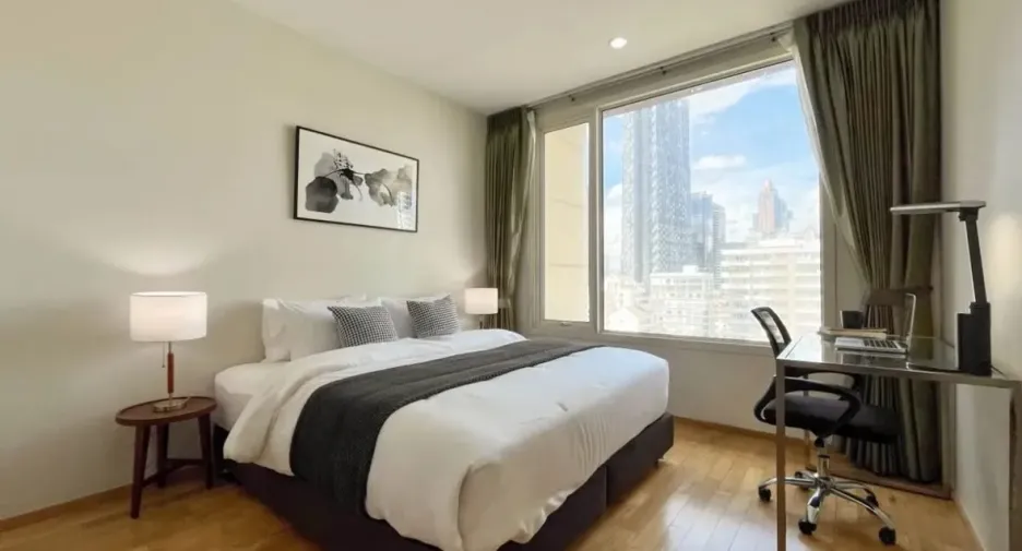 For rent 2 ベッドルーム condo in Sathon, Bangkok