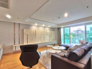 Wohnung zur Miete mit 4 Zimmer in Khlong Toei, Bangkok