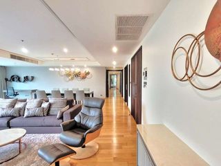 Wohnung zur Miete mit 4 Zimmer in Khlong Toei, Bangkok
