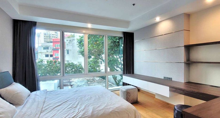 For rent 4 ベッドルーム condo in Khlong Toei, Bangkok