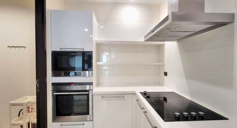 For rent 4 ベッドルーム condo in Khlong Toei, Bangkok