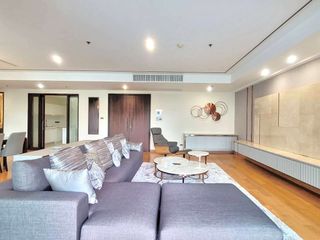 Wohnung zur Miete mit 4 Zimmer in Khlong Toei, Bangkok