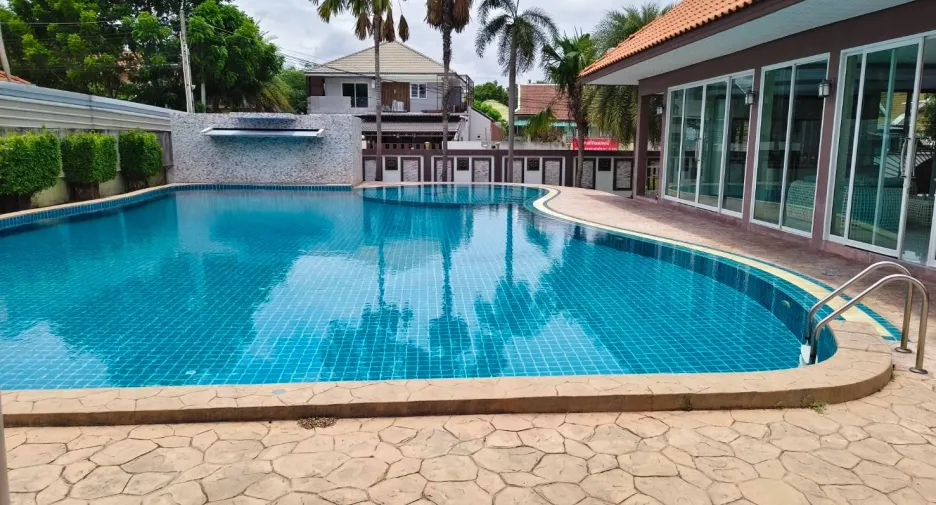 Villa en venta de 2 habitaciones en Bang Lamung, Chonburi