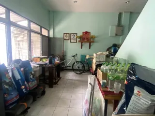 Casa en venta de 5 habitaciones en Phra Khanong, Bangkok