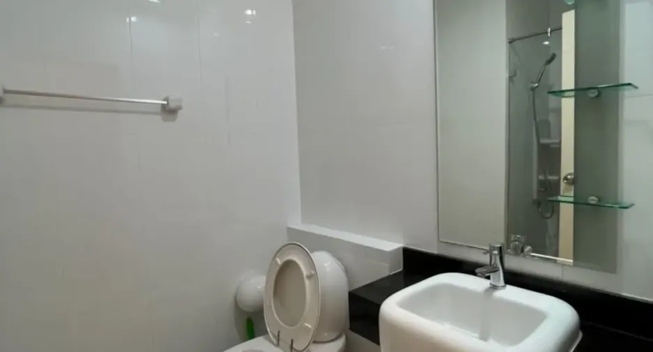 For sale 3 bedrooms condo in Pak Kret, Nonthaburi