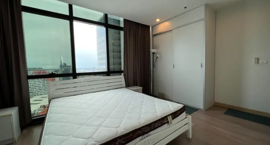 For sale 3 bedrooms condo in Pak Kret, Nonthaburi