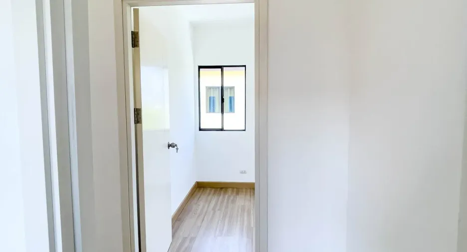出售 3 卧室 独立屋 在 Krathum Baen, Samut Sakhon