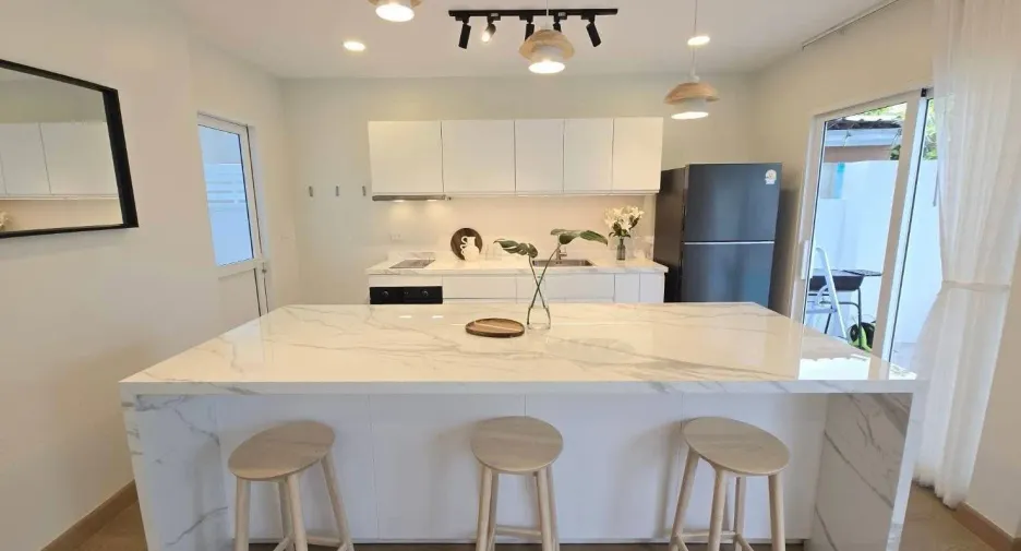 Haus zum Kauf mit 3 Zimmer in Mueang Khon Kaen, Khon Kaen