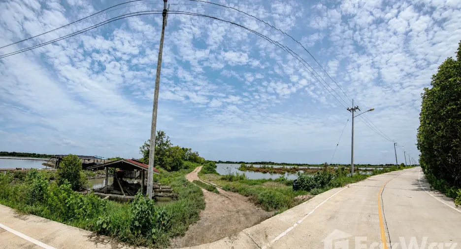 For sale land in Ban Laem, Phetchaburi