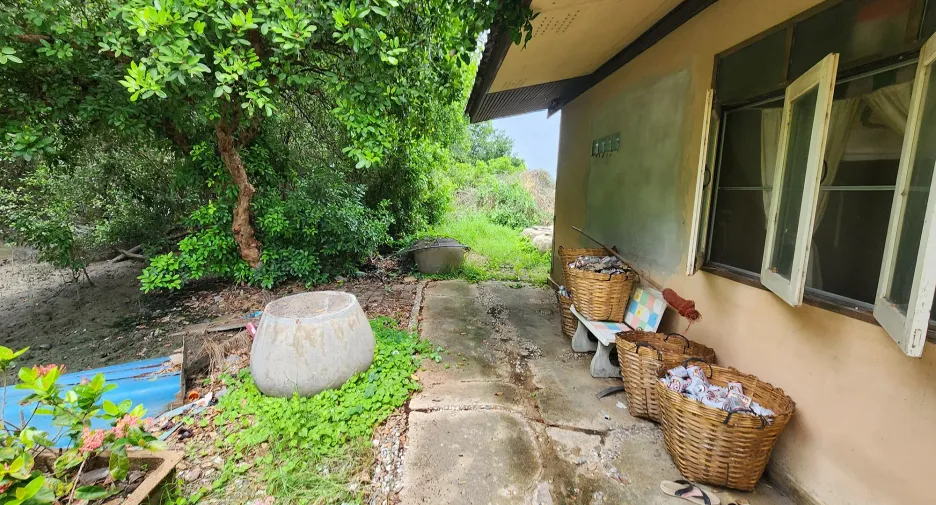 For sale land in Ban Laem, Phetchaburi