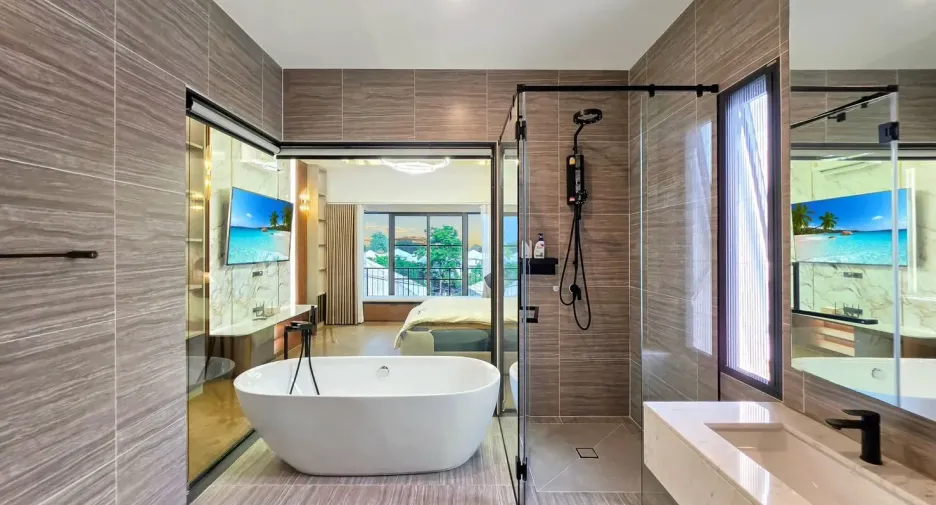 For sale 4 bedrooms house in Mueang Khon Kaen, Khon Kaen