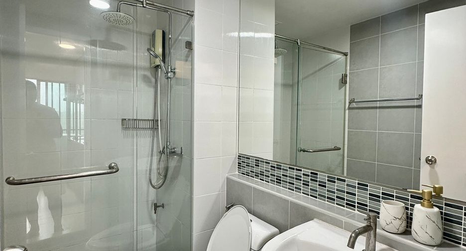 For sale 1 bed condo in Kathu, Phuket