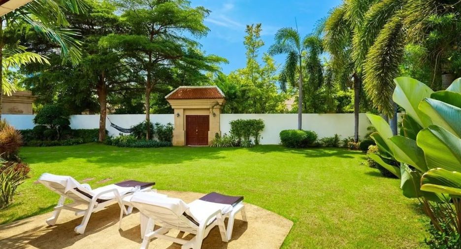 For sale 3 bedrooms villa in Jomtien, Pattaya
