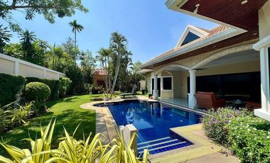 For sale 3 bedrooms villa in Jomtien, Pattaya