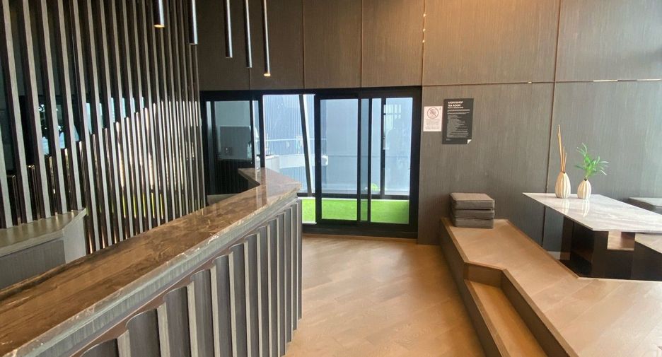 Condo en alquiler de 2 habitaciones en Khlong Toei, Bangkok