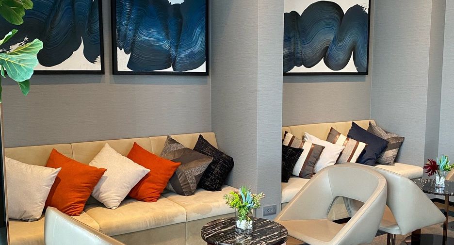Condo en alquiler de 2 habitaciones en Khlong Toei, Bangkok