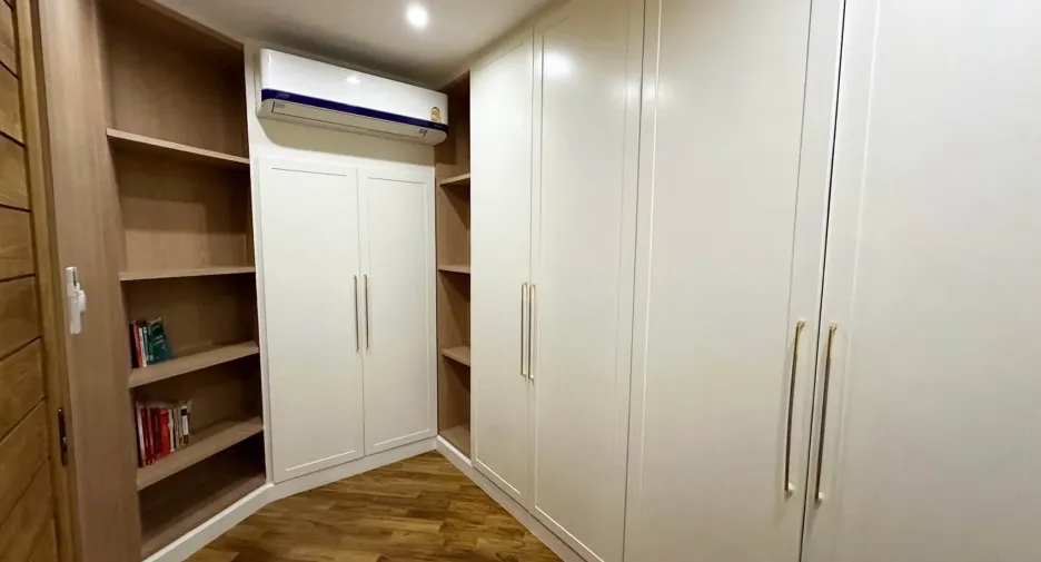 ขาย 4 ห้องนอน คอนโด ใน คลองสาน, กรุงเทพฯ