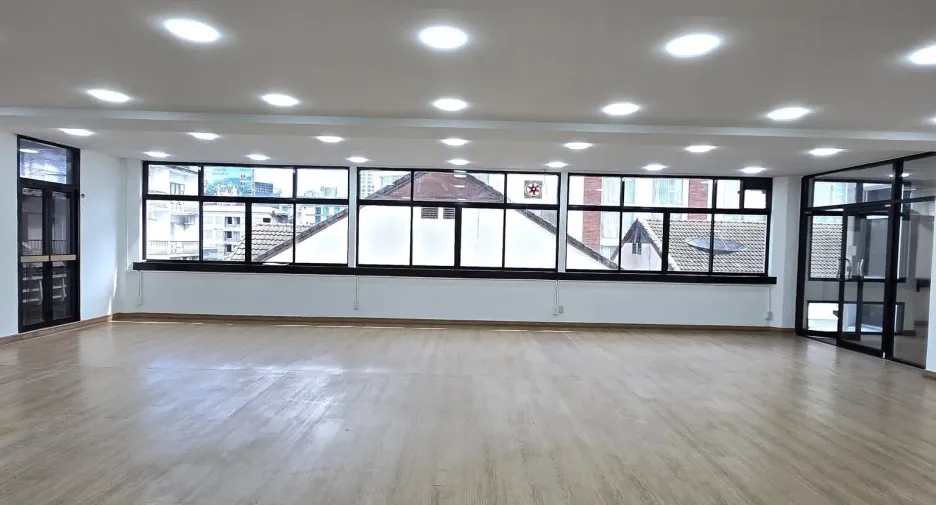 For rent office in Khlong Toei, Bangkok