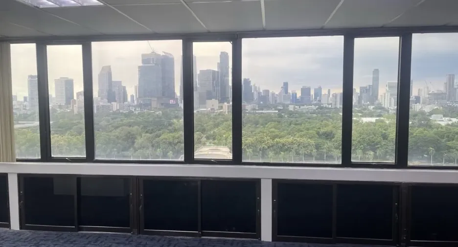 For rent office in Khlong Toei, Bangkok