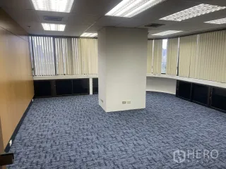 For rent office in Khlong Toei, Bangkok