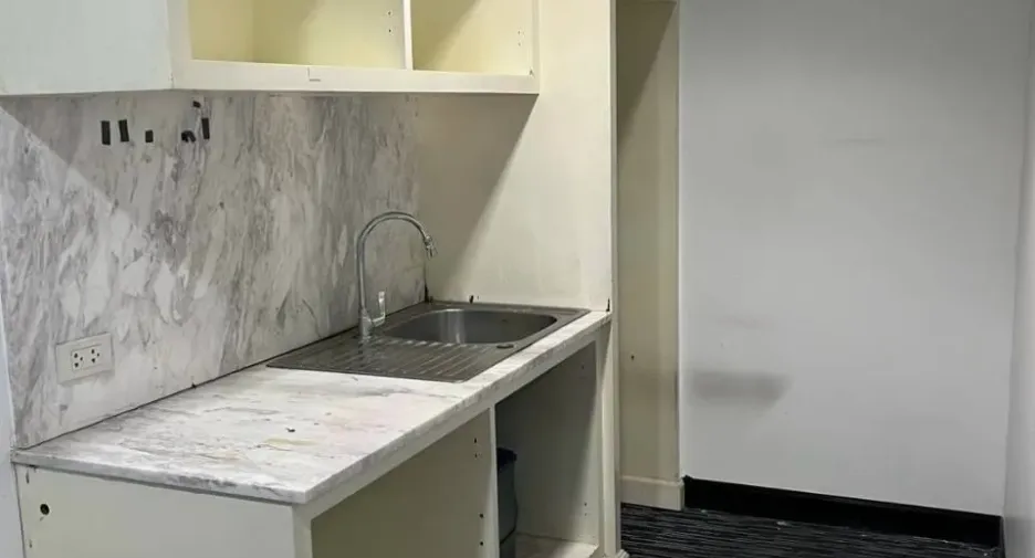 Büro zur Miete in Khlong Toei, Bangkok