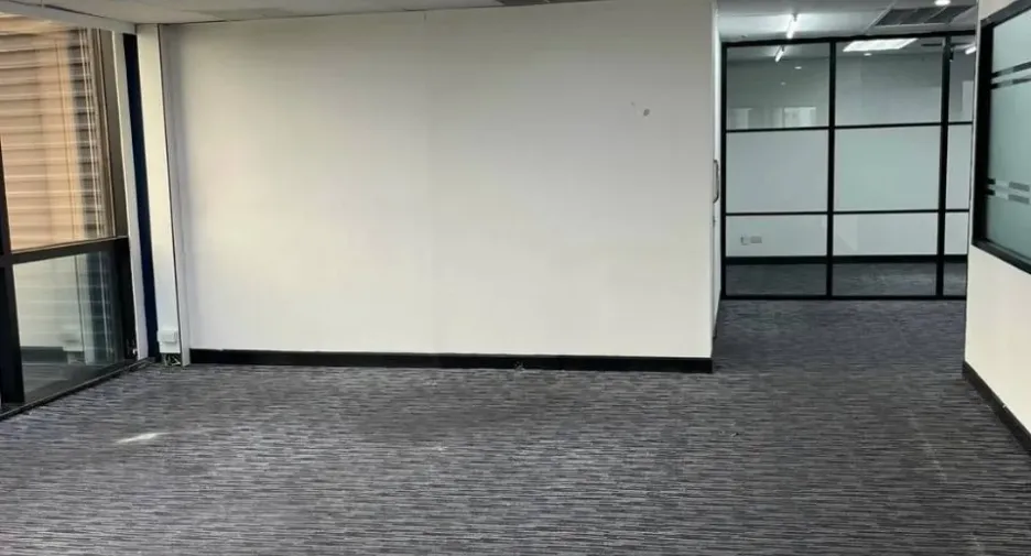 Büro zur Miete in Khlong Toei, Bangkok
