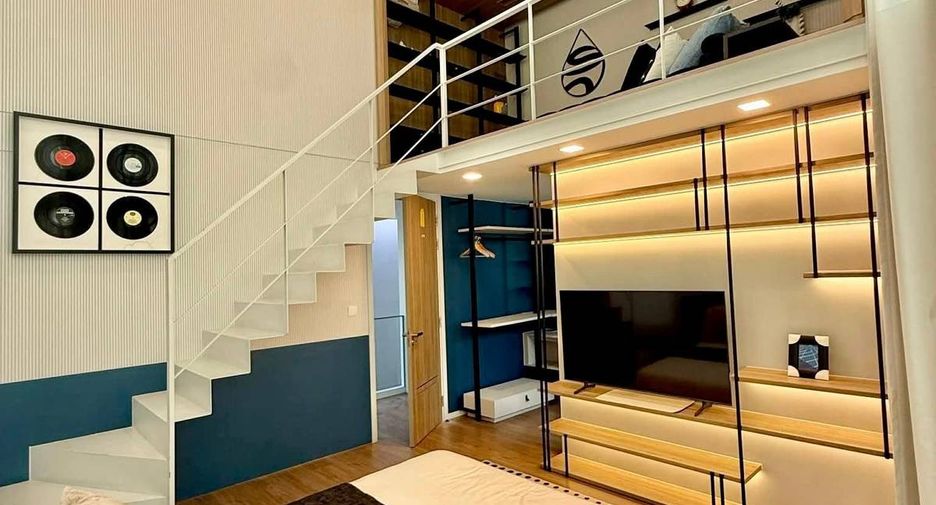 Haus zur Miete mit 4 Zimmer in Saphan Sung, Bangkok