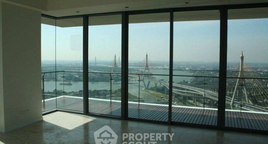 For rent 3 ベッドルーム condo in Yan Nawa, Bangkok
