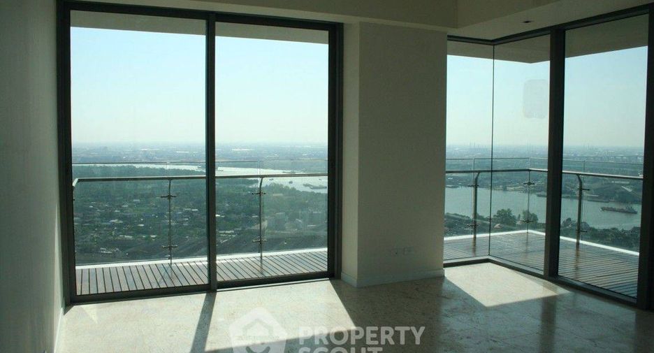For rent 3 ベッドルーム condo in Yan Nawa, Bangkok