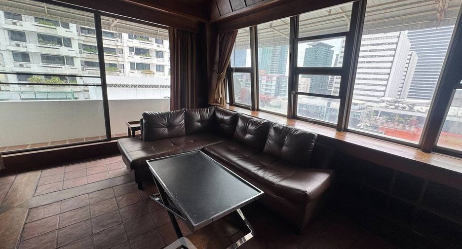 For rent 2 bedrooms condo in Sathon, Bangkok