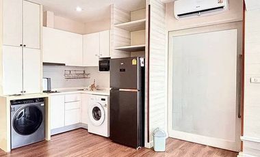 Condo en alquiler de 2 habitaciones en Bang Na, Bangkok