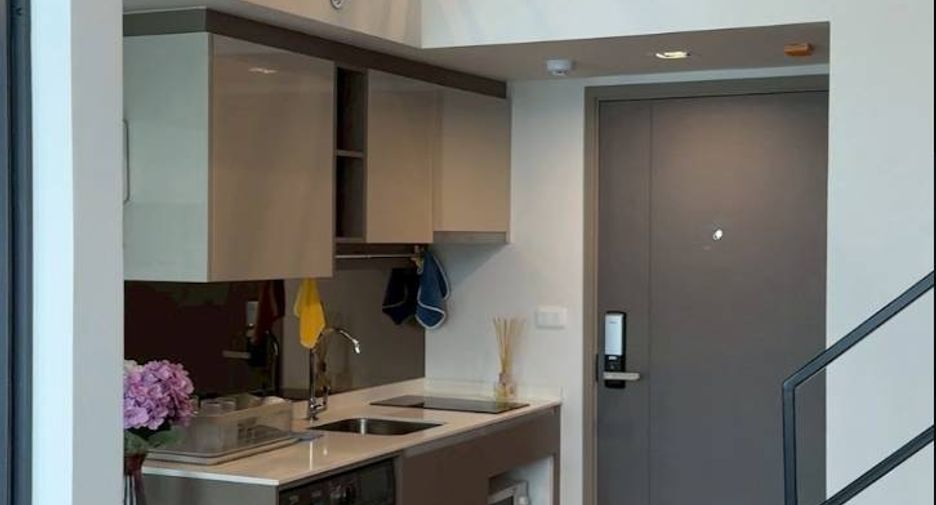 Wohnung zur Miete mit 2 Zimmer in Huai Khwang, Bangkok