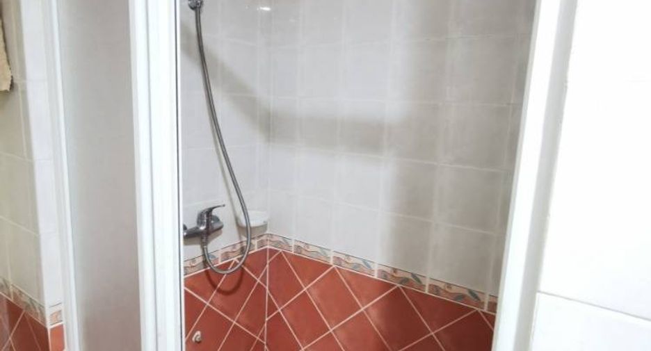 For rent 2 bedrooms condo in Chatuchak, Bangkok
