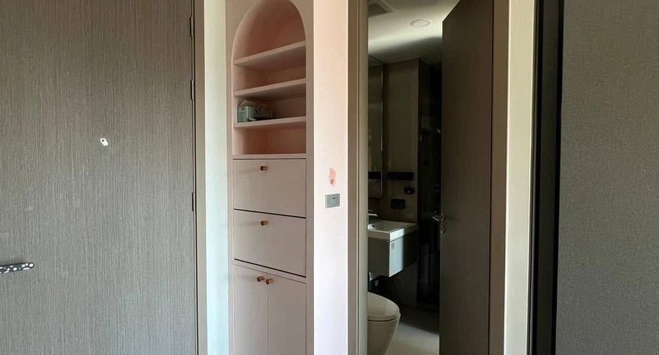 For rent 1 bed condo in Phaya Thai, Bangkok