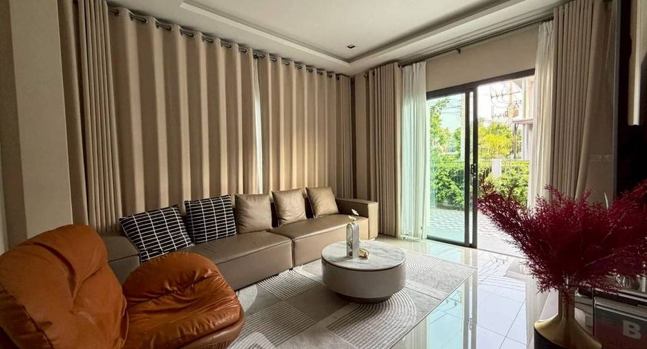 For rent 4 bedrooms house in Bang Lamung, Chonburi