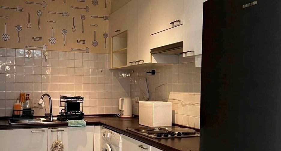 Wohnung zur Miete mit 2 Zimmer in Watthana, Bangkok