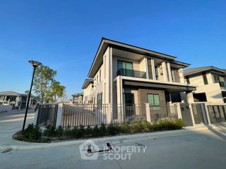 For Rent 4 Bedroom House In Bang Lamung, Chonburi