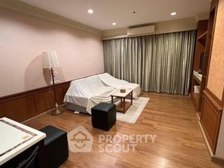 For rent 2 bedrooms condo in Ratchathewi, Bangkok