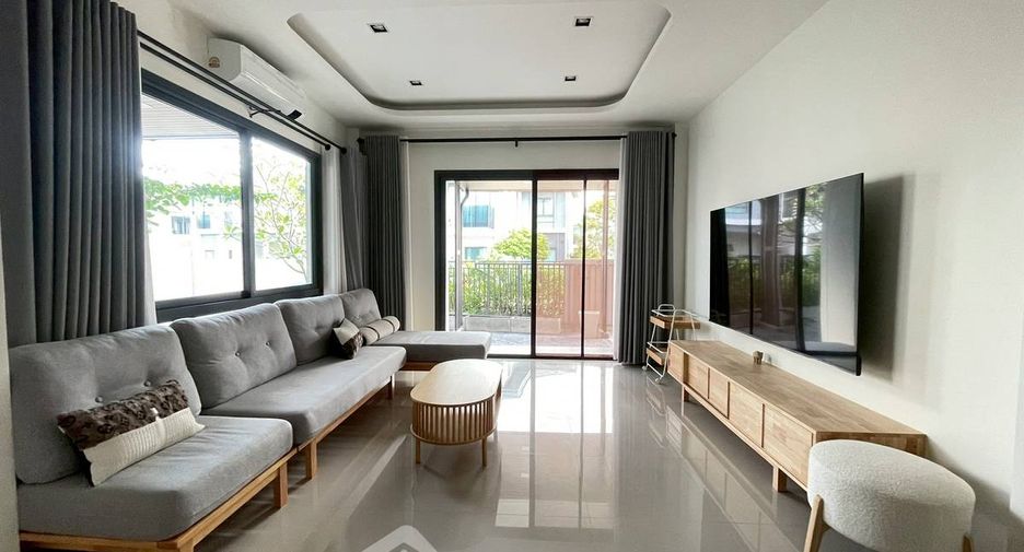 For rent 4 ベッドルーム house in Bang Lamung, Chonburi