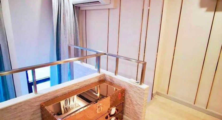 Condo en alquiler de 1 habitaciones en Sathon, Bangkok