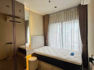 For rent 2 bedrooms condo in Huai Khwang, Bangkok