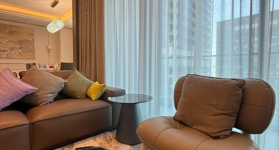 À louer 2 chambres condo à Pathum Wan, Bangkok