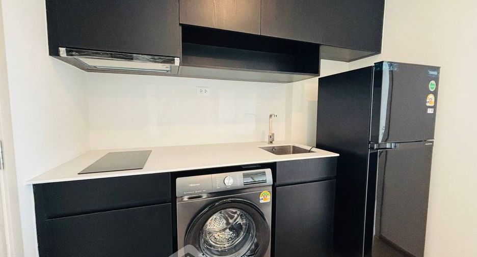 Wohnung zur Miete mit 2 Zimmer in Huai Khwang, Bangkok