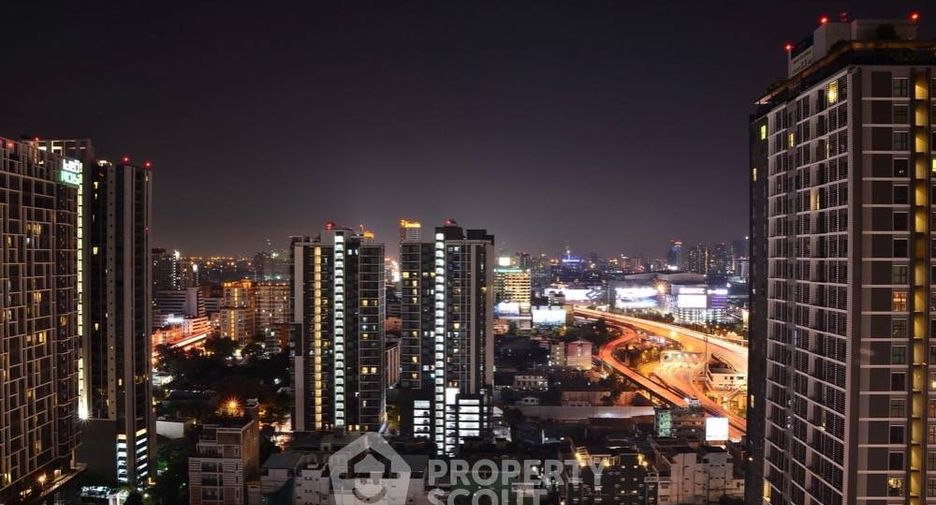 À vendre 1 chambre condo à Huai Khwang, Bangkok